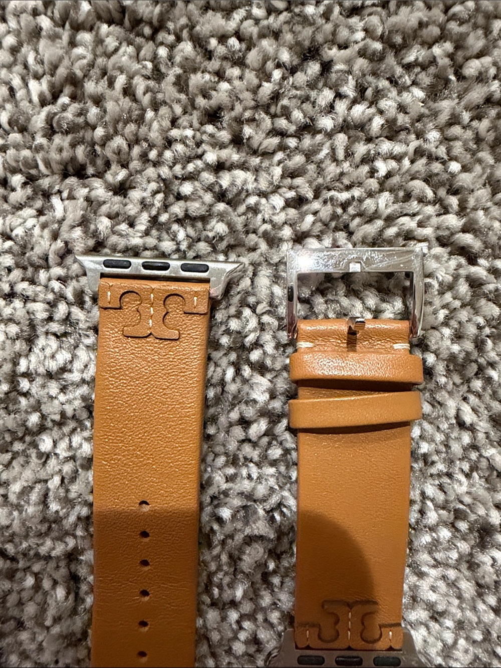 Tory Burch Leather Apple Watch Strap - Picture 5 of 5